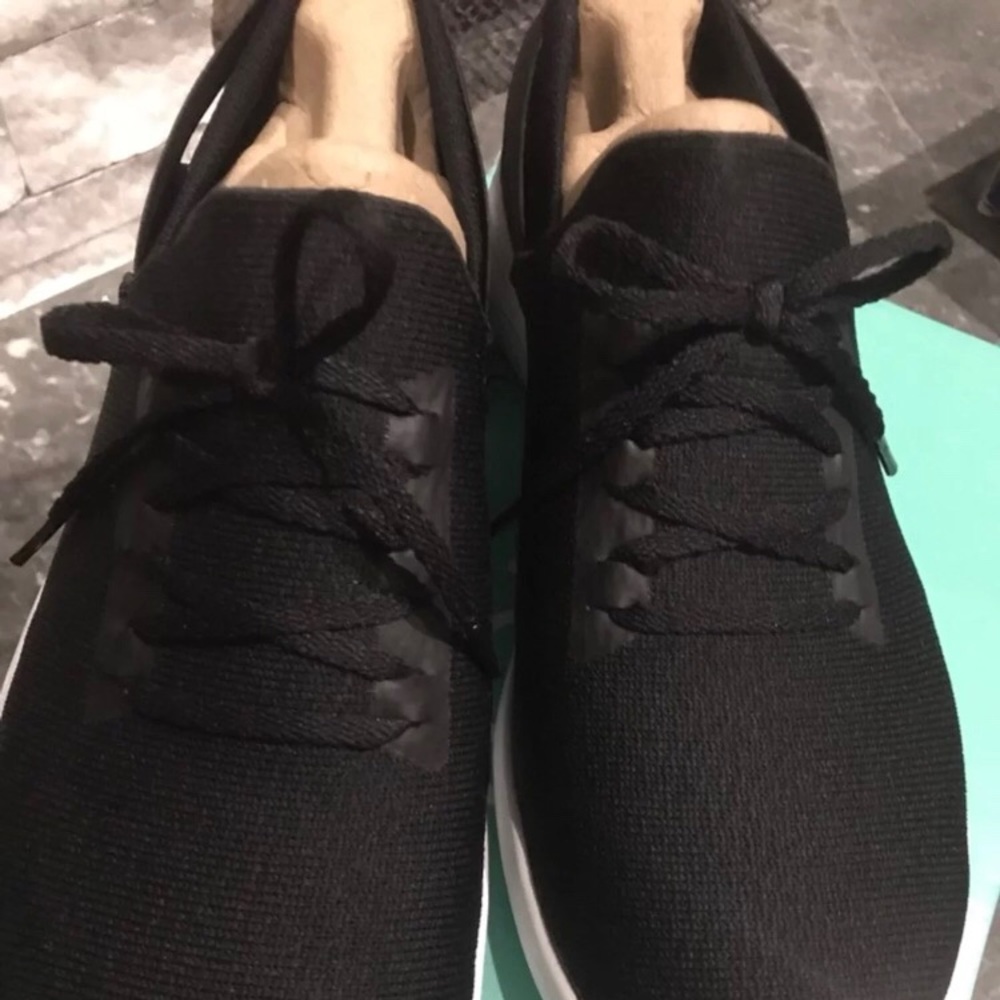 Skechers Goga Max
